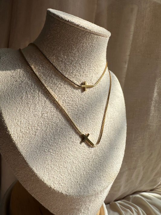 Bendita la Cruz Necklace